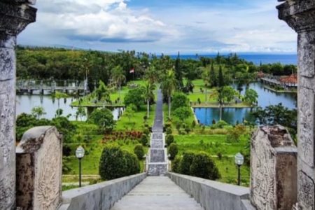 Taman Ujung Soekasada