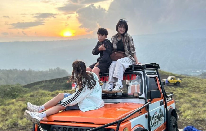 Sunset Jeep Tour