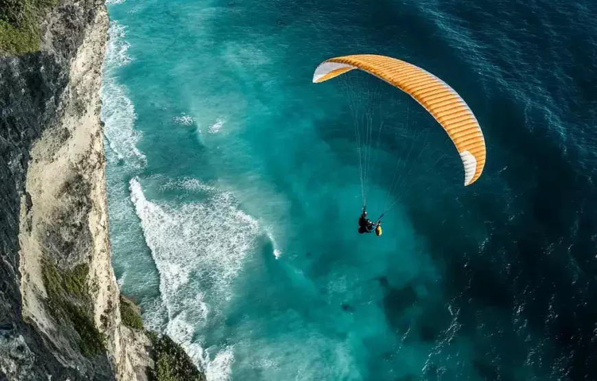 Paragliding